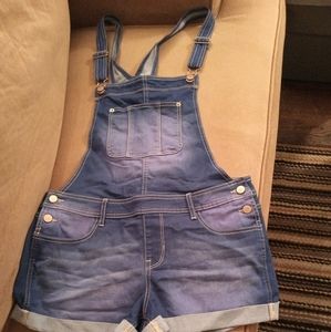 Jean shorts overalls